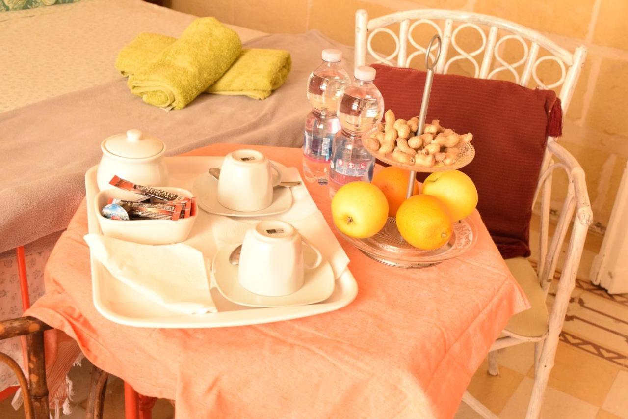 Maria Townhouse Heart Of Victoria B&B Экстерьер фото