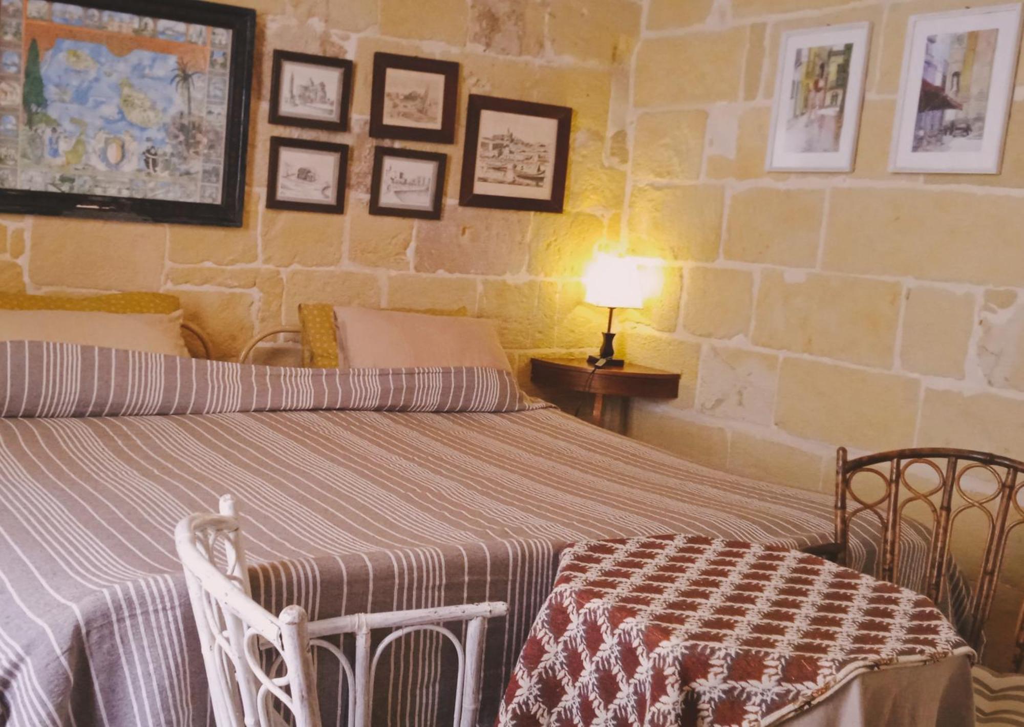 Maria Townhouse Heart Of Victoria B&B Экстерьер фото
