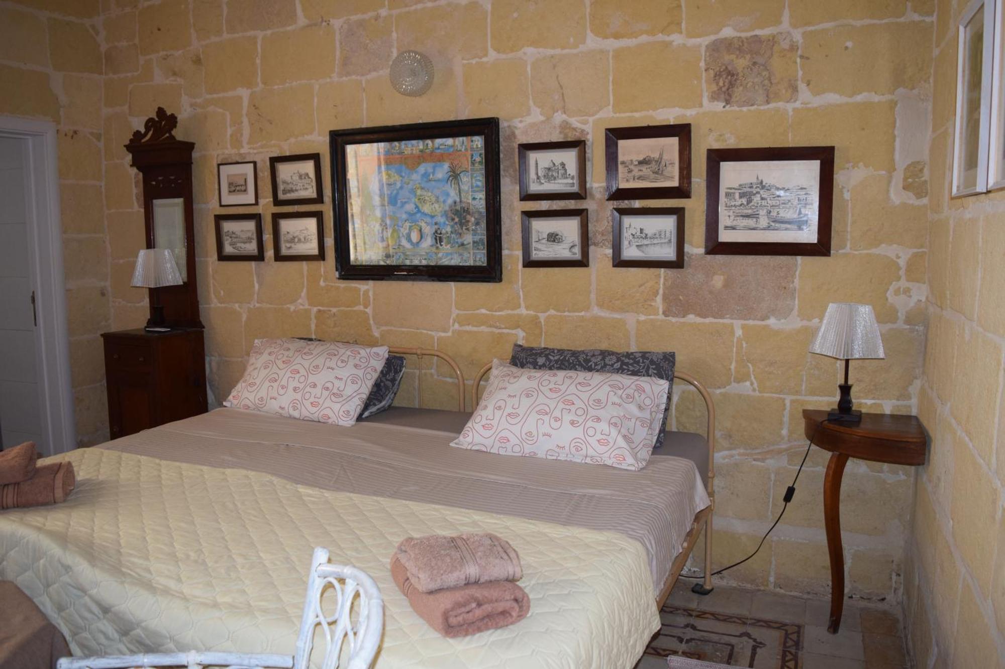 Maria Townhouse Heart Of Victoria B&B Экстерьер фото