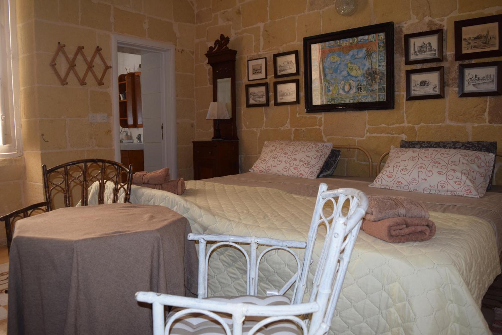 Maria Townhouse Heart Of Victoria B&B Экстерьер фото