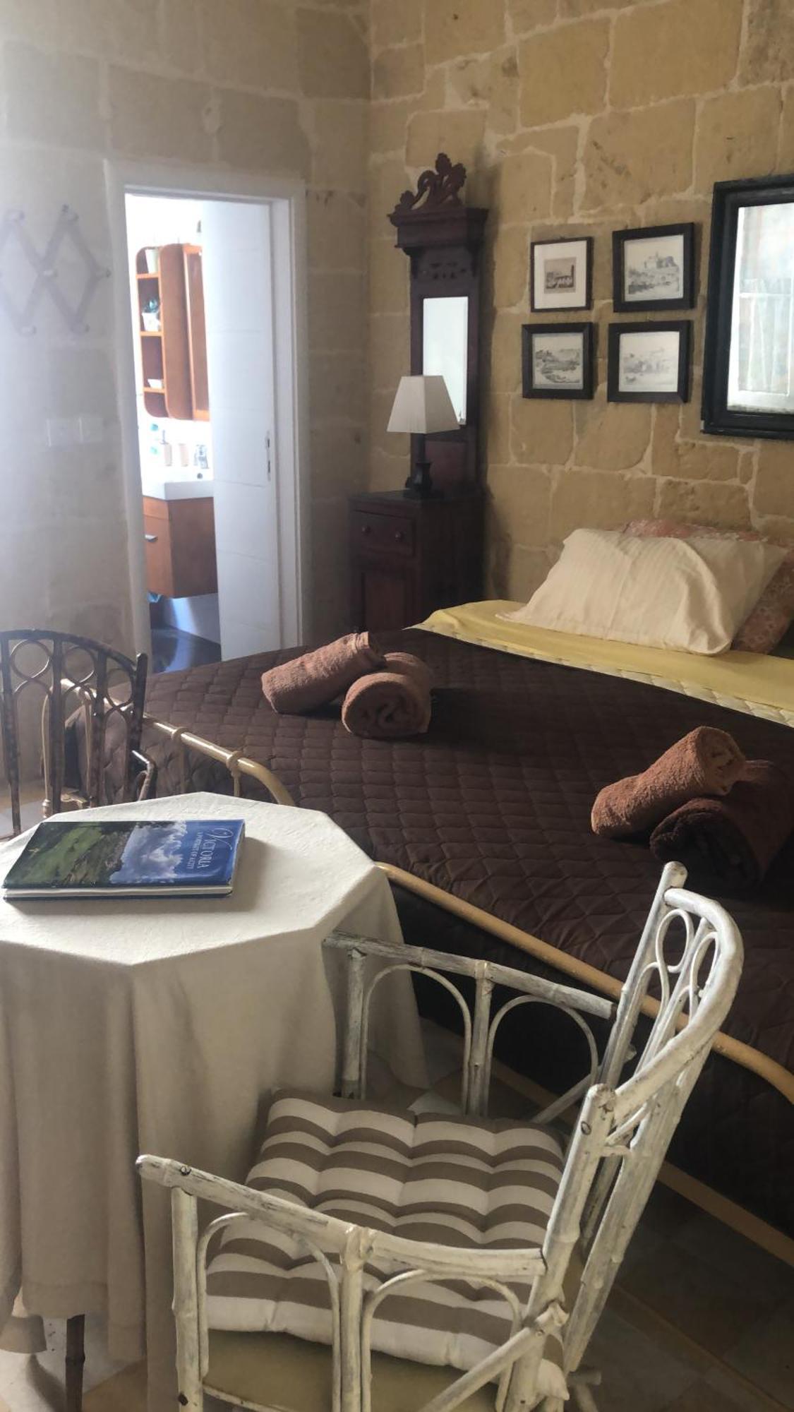 Maria Townhouse Heart Of Victoria B&B Экстерьер фото