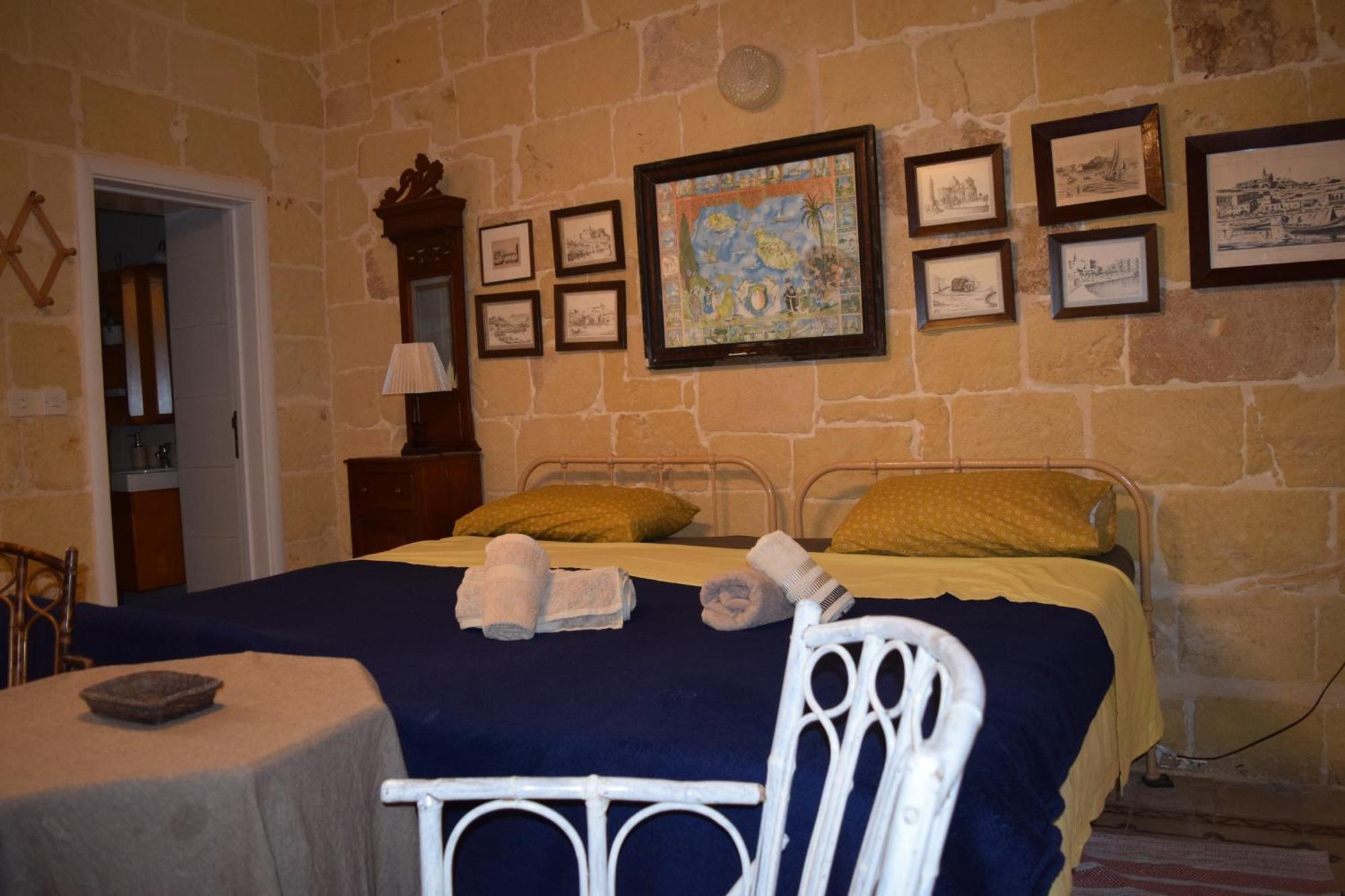 Maria Townhouse Heart Of Victoria B&B Экстерьер фото